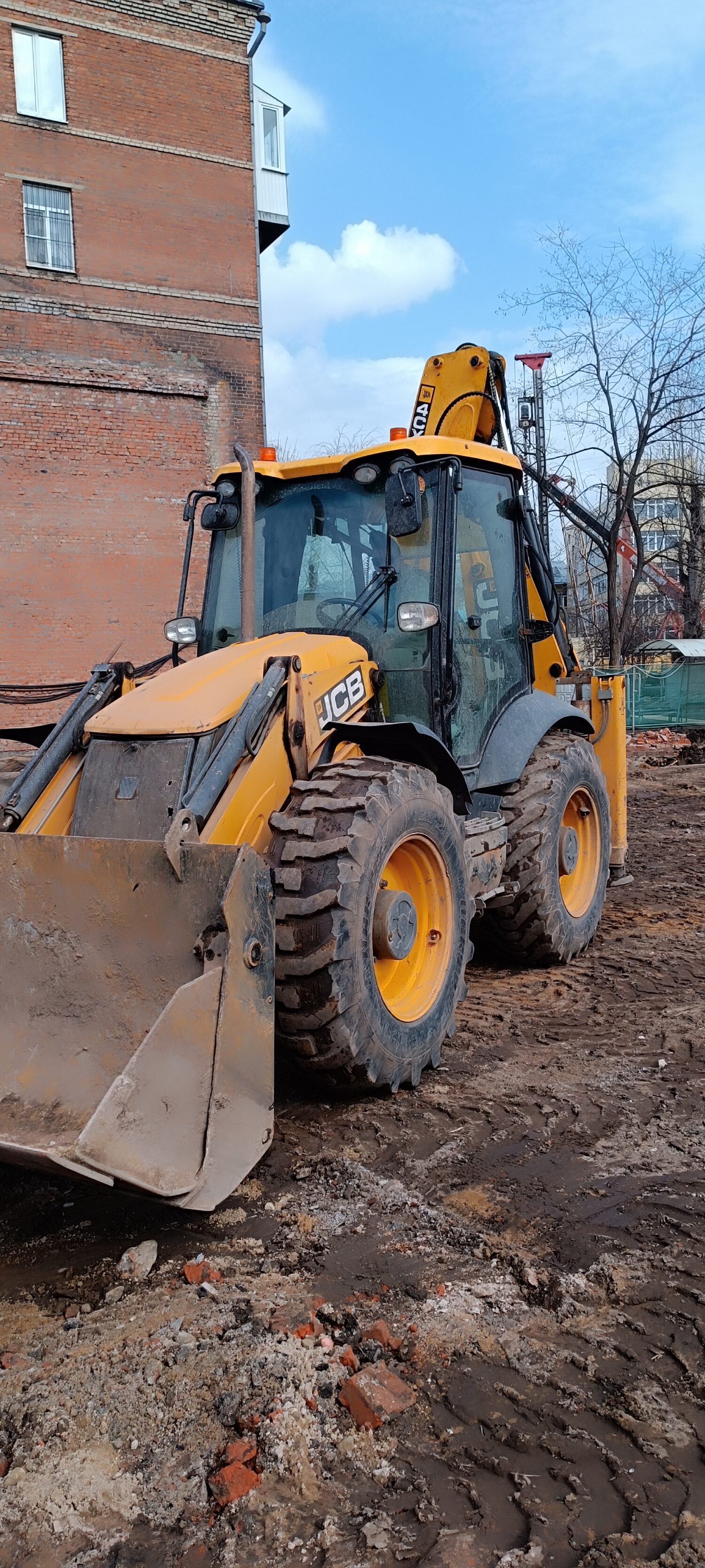 JCB 4CX (3)