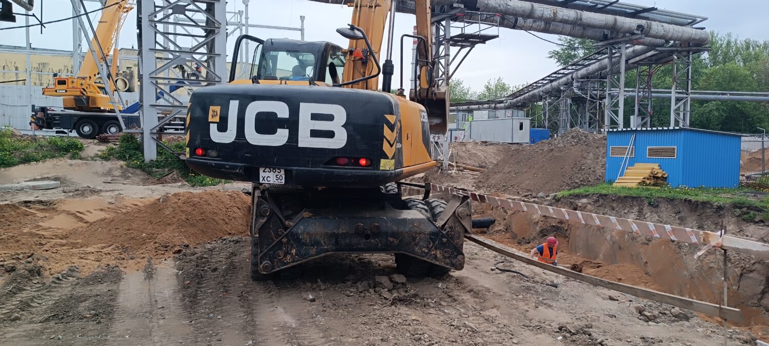 JCB JS160W (2)