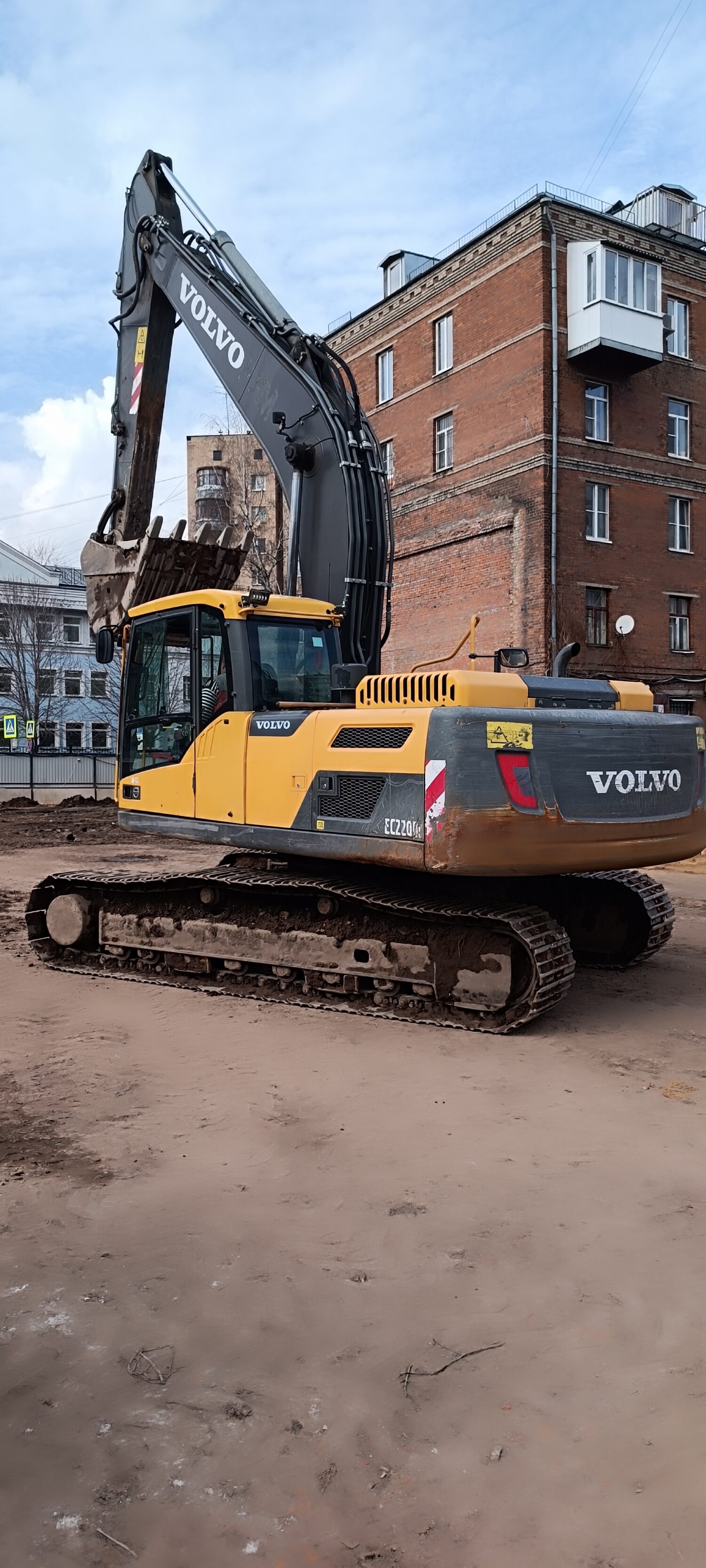 Volvo (5)