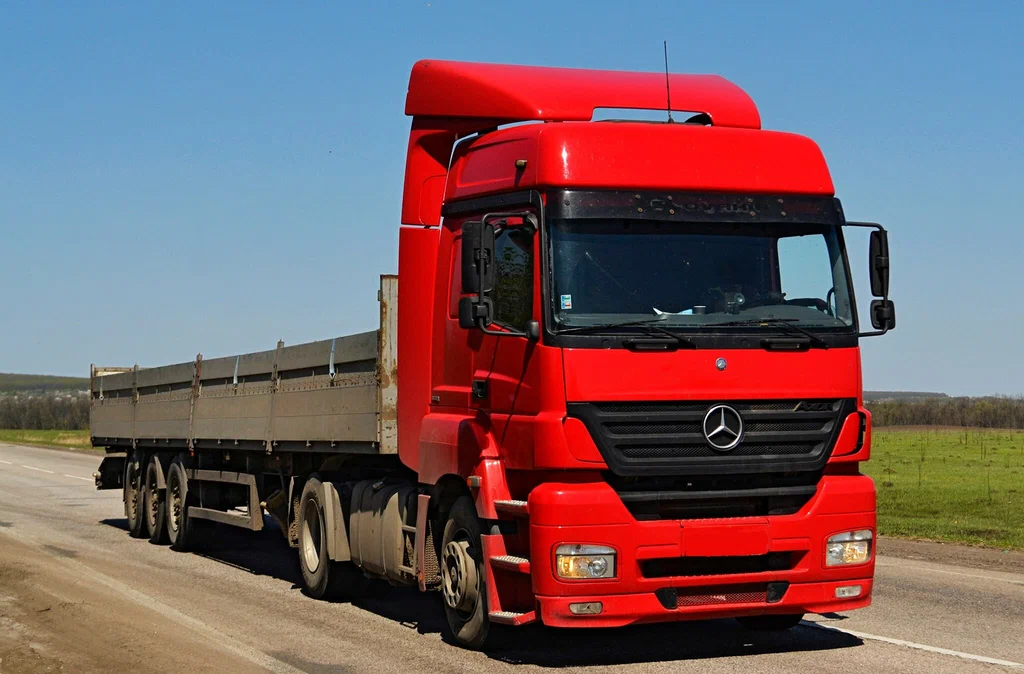 ДЛИННОМЕР MERCEDES 16 МЕТРОВ